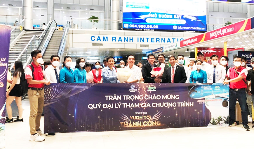 HTS INTERNATIONAL TRAVEL  ORGANIZED SUCCESSFULLY THE CHARTER FLIGHTS CAN THO – CAM RANH